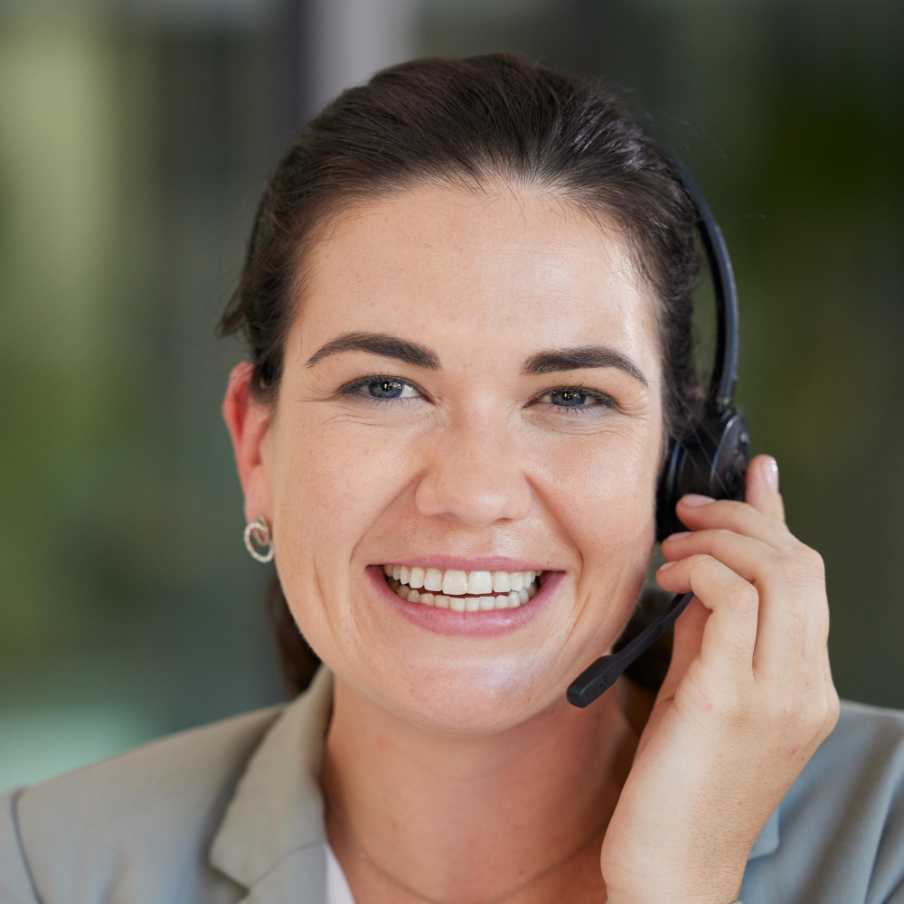 Eleanor Voss, Executive Receptionist